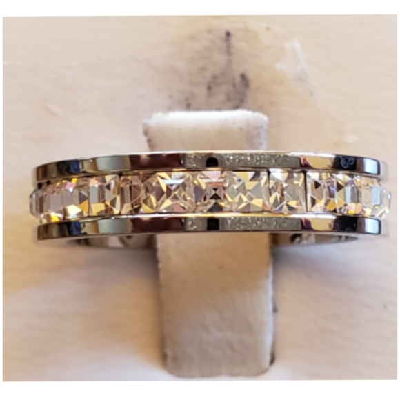 Stainless Steel Toe/Finger Rings Size 6 - Picture 2 of 6